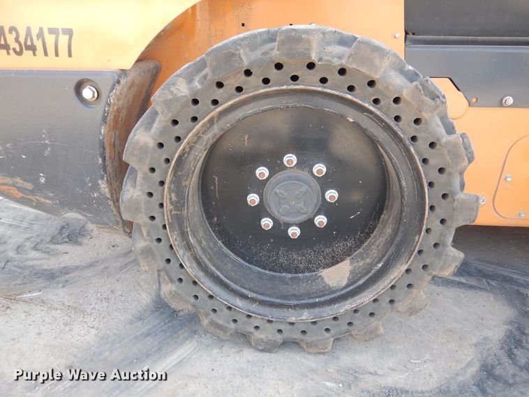 image for item HO9927 Case SR240  skid steer loader