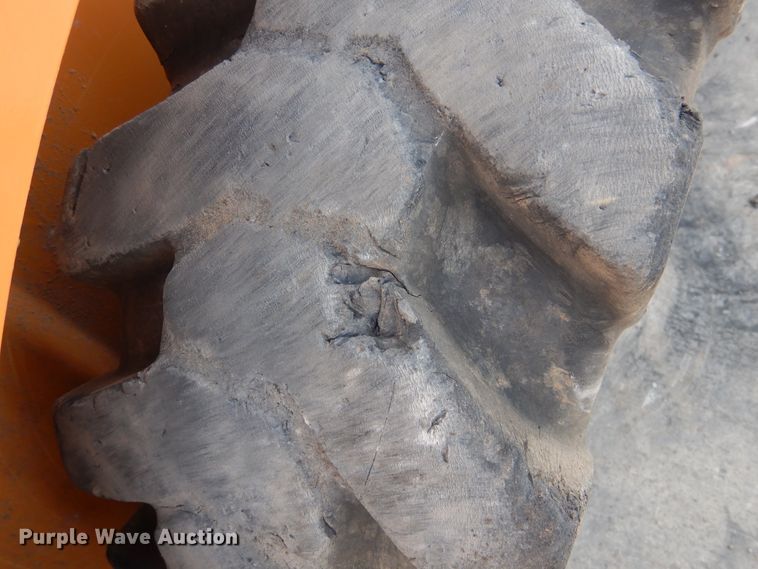 image for item HO9927 Case SR240  skid steer loader