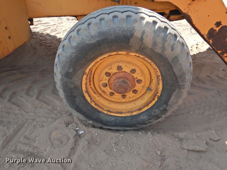 image for item HO9930 1993 Case 580 Super K  backhoe