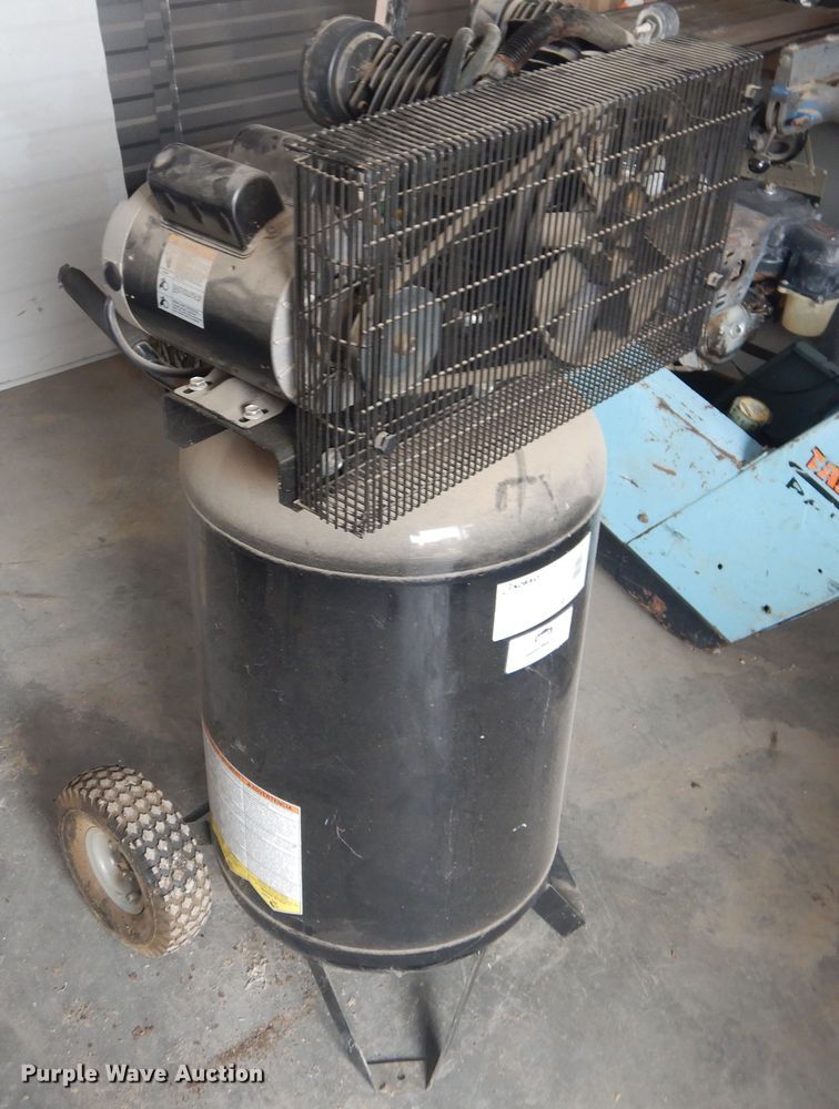 image for item HO9935 Kobalt 221495  air compressor