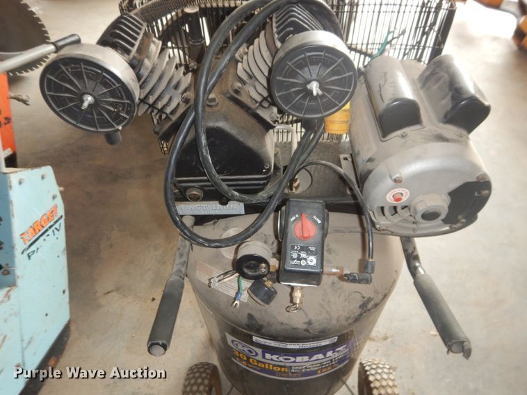 image for item HO9935 Kobalt 221495  air compressor