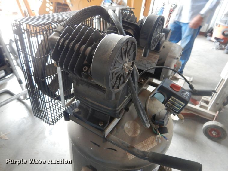 image for item HO9935 Kobalt 221495  air compressor