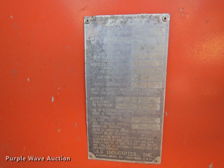 image for item HO9943 1999 JLG 600S  boom lift