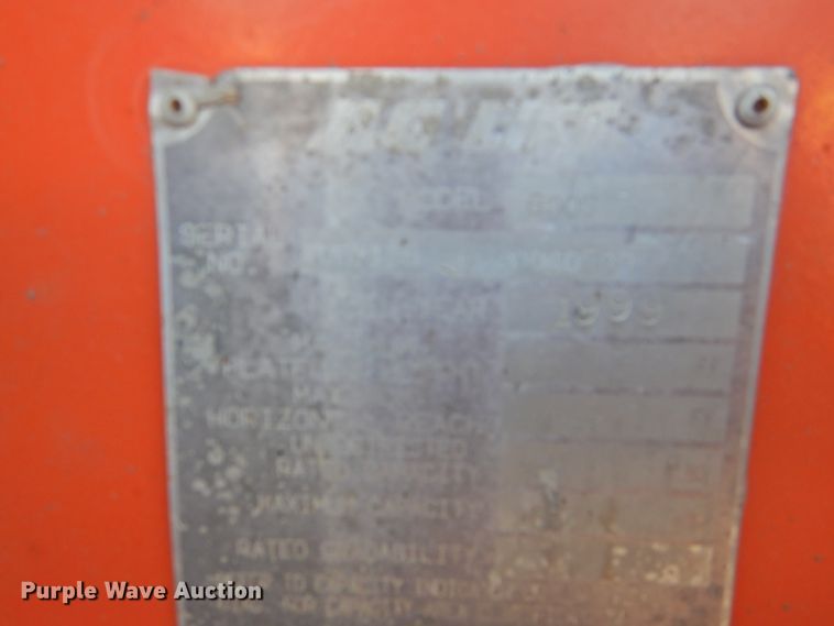 image for item HO9943 1999 JLG 600S  boom lift