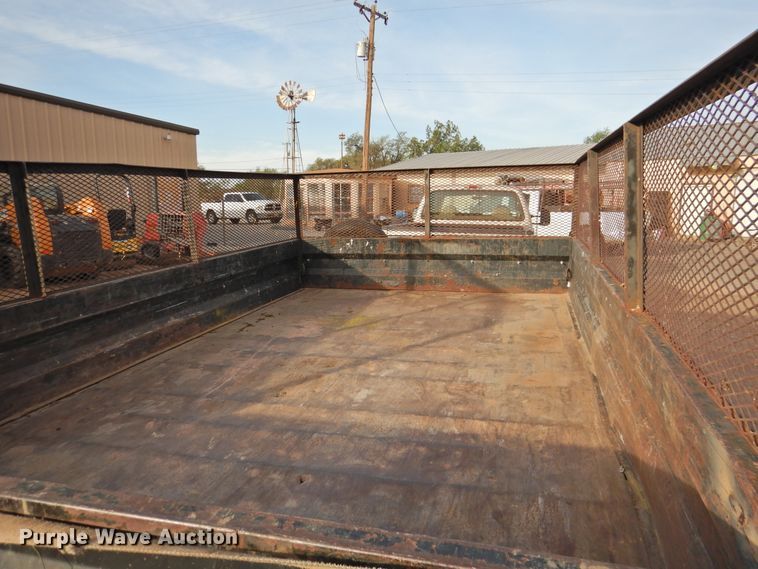 image for item HO9948 2006 PJ Trailers dump trailer