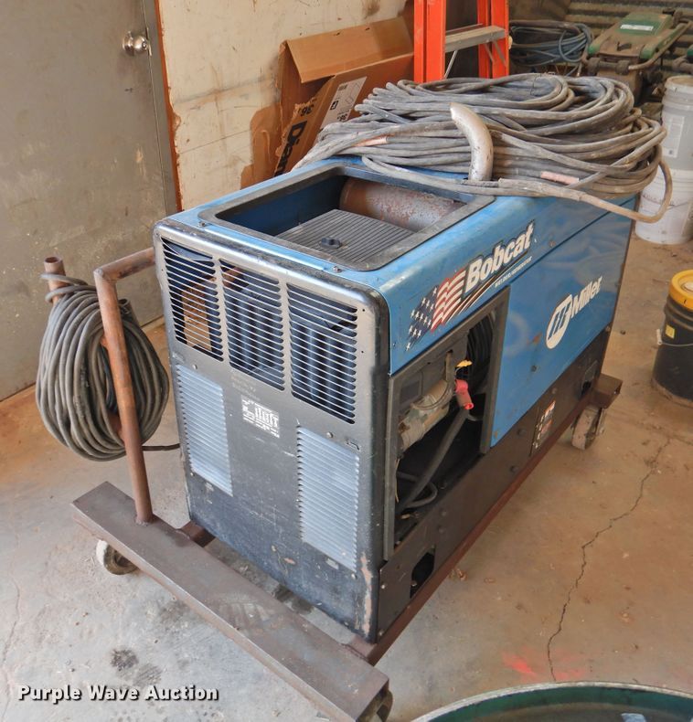 image for item HO9953 Miller Bobcat 250 welder/generator