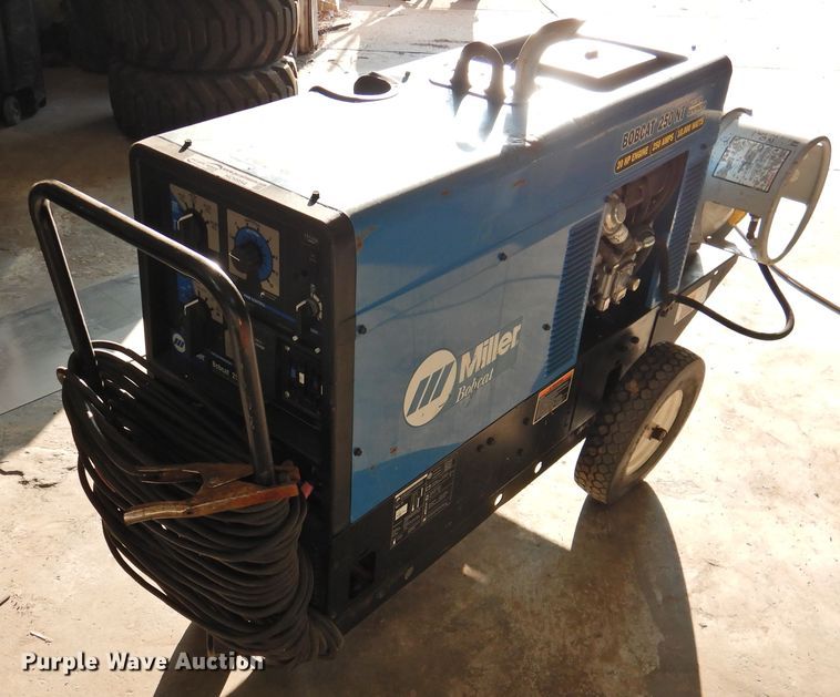 image for item HO9954 Miller Bobcat 250NT welder/generator