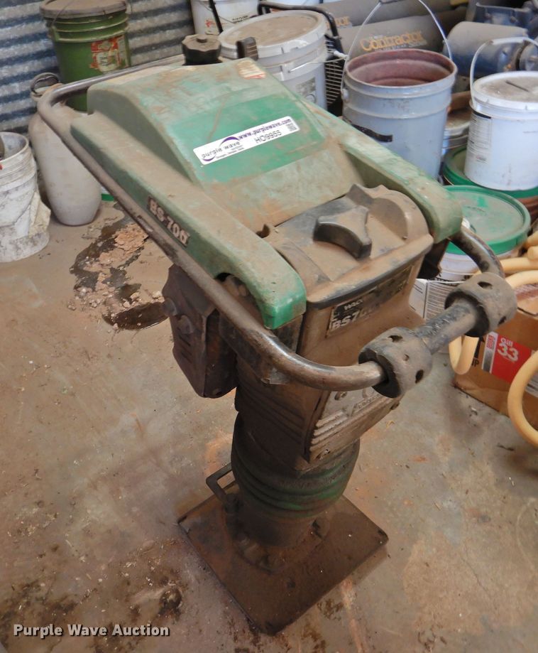 image for item HO9955 Wacker Neuson BS700 plate compactor