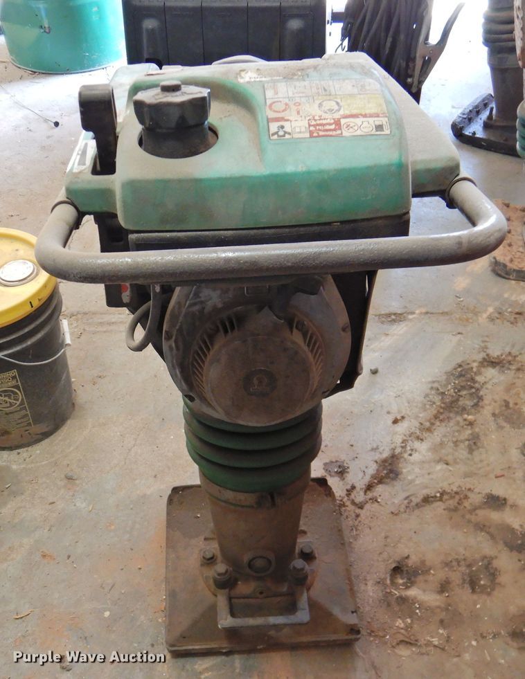 image for item HO9955 Wacker Neuson BS700 plate compactor