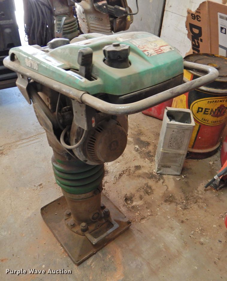 image for item HO9955 Wacker Neuson BS700 plate compactor