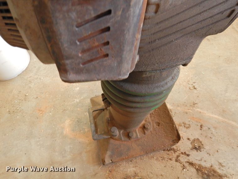 image for item HO9955 Wacker Neuson BS700 plate compactor