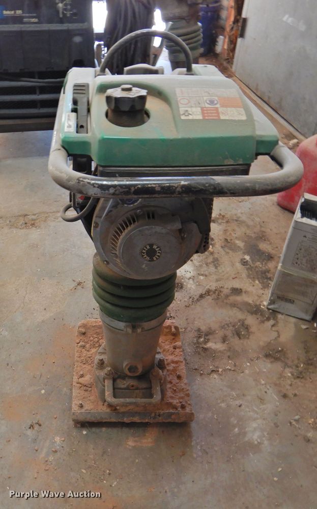 image for item HO9956 Wacker Neuson BS700 plate compactor