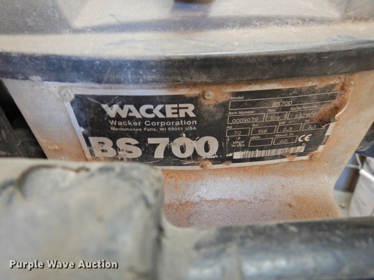 image for item HO9956 Wacker Neuson BS700 plate compactor