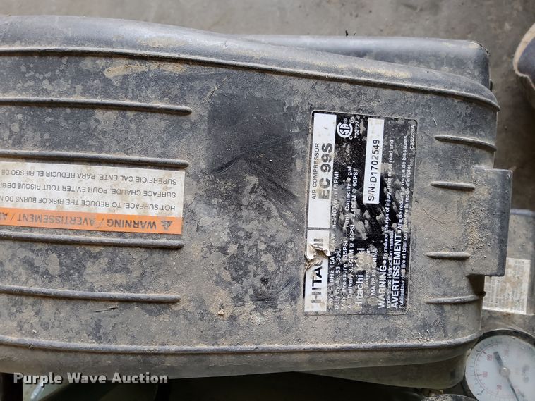 image for item HO9974 Hitachi EC99S  air compressor