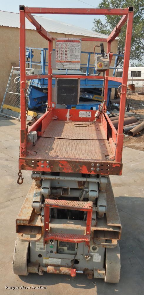 image for item HO9985 2008 Skyjack SJIII 3219  scissor lift