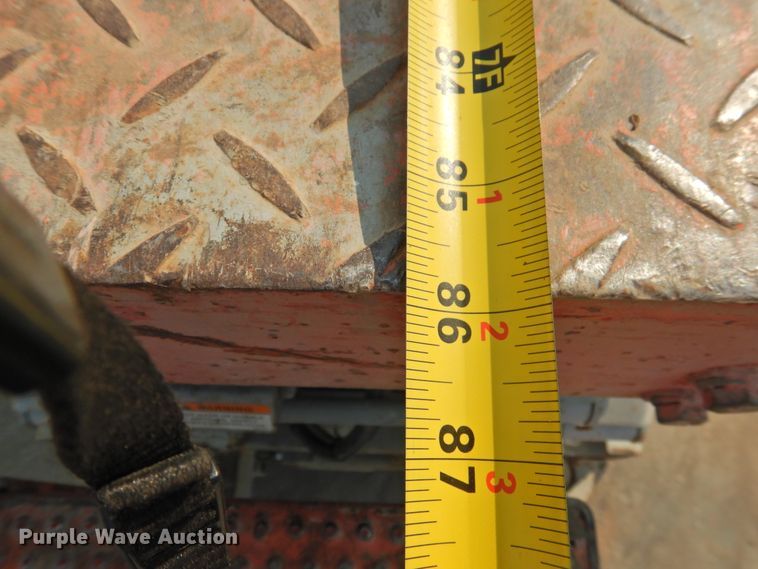 image for item HO9986 2007 Skyjack SJIII 3226  scissor lift