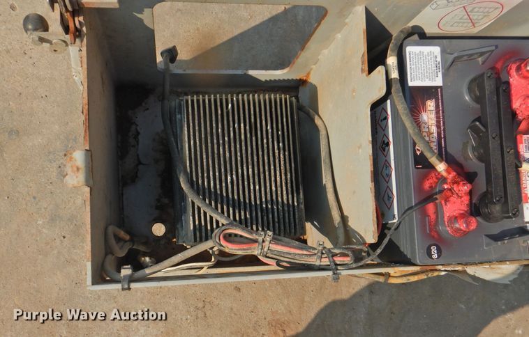 image for item HO9986 2007 Skyjack SJIII 3226  scissor lift