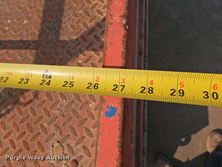 image for item HO9987 2008 Skyjack SJIII 3219  scissor lift