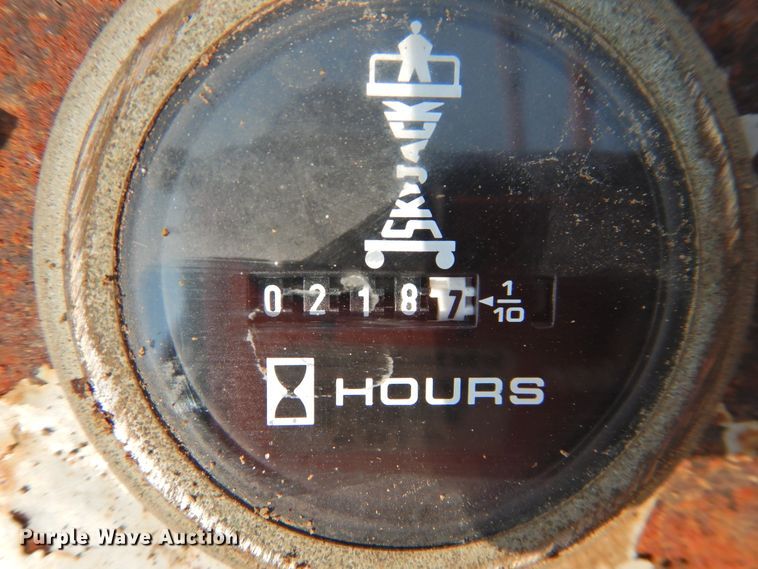 image for item HO9987 2008 Skyjack SJIII 3219  scissor lift