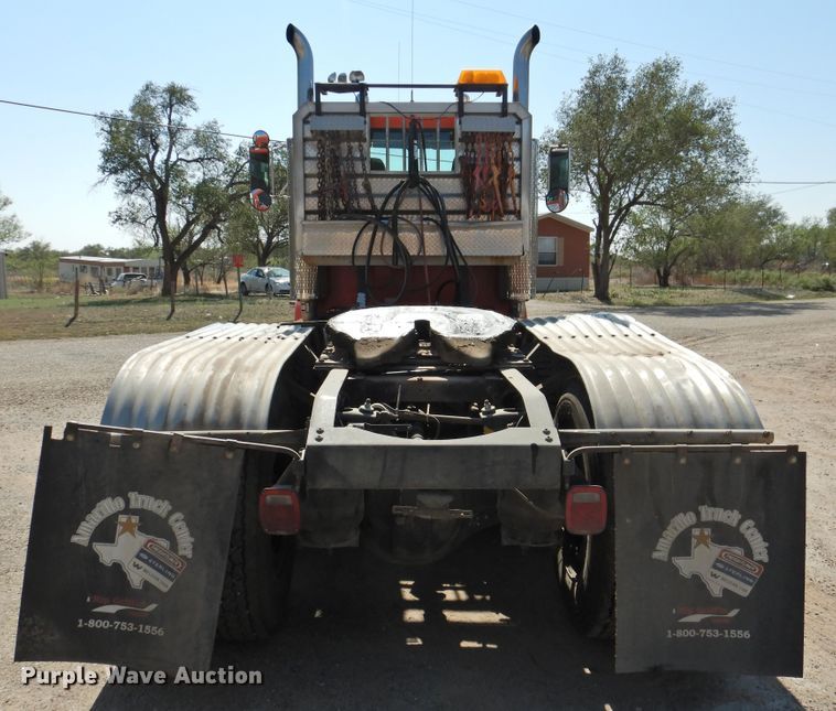 image for item HU9500 1992 Peterbilt 379  semi truck