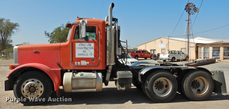 image for item HU9500 1992 Peterbilt 379  semi truck