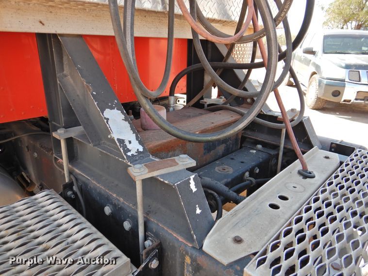 image for item HU9500 1992 Peterbilt 379  semi truck