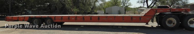 image for item HU9501 1990 Trail King drop deck equipment trailer