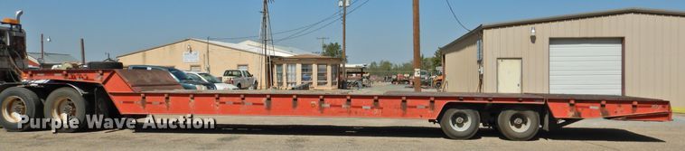 image for item HU9501 1990 Trail King drop deck equipment trailer