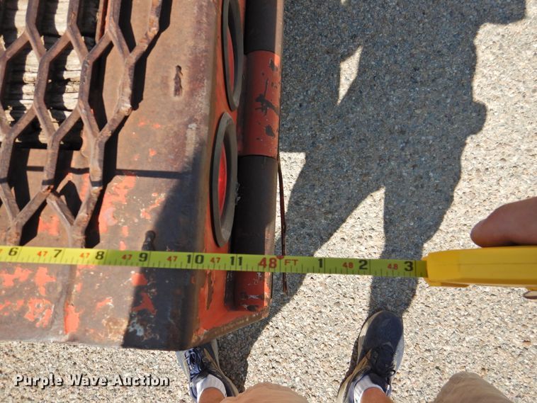 image for item HU9501 1990 Trail King drop deck equipment trailer