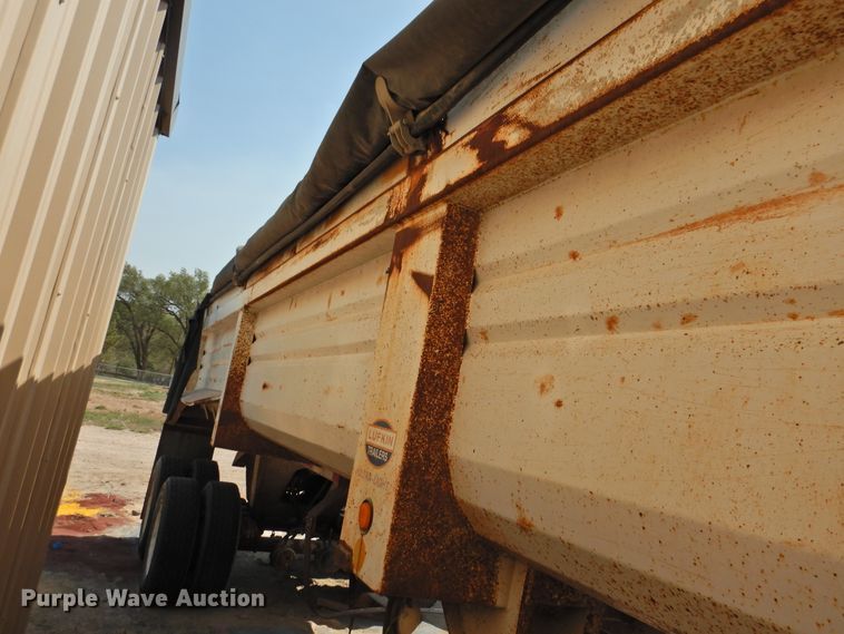 image for item HU9502 1999 Lufkin ULDI1-38 end dump trailer