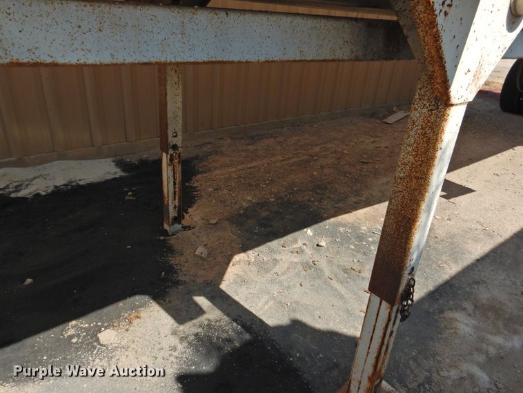 image for item HU9502 1999 Lufkin ULDI1-38 end dump trailer