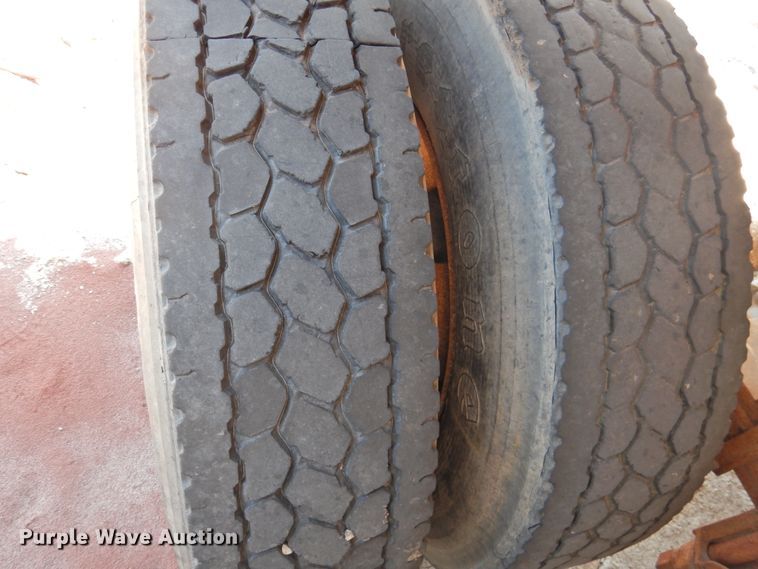 image for item HU9502 1999 Lufkin ULDI1-38 end dump trailer