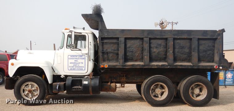 image for item HU9503 1978 Mack  dump truck