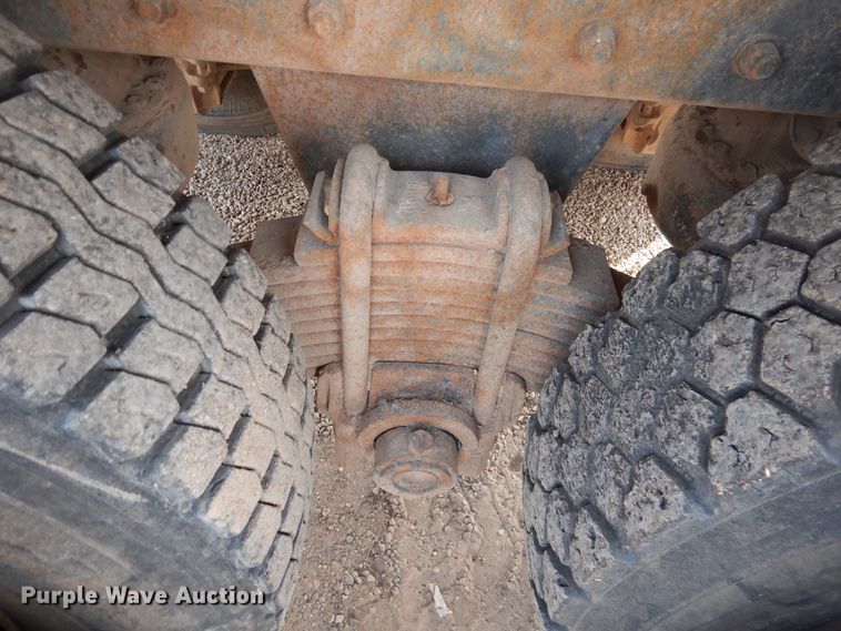 image for item HU9503 1978 Mack  dump truck