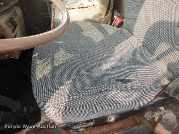 image for item HU9503 1978 Mack  dump truck