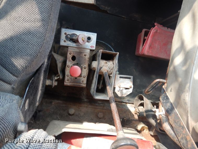 image for item HU9503 1978 Mack  dump truck