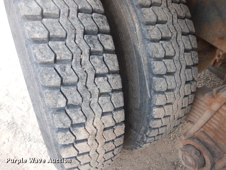 image for item HU9503 1978 Mack  dump truck