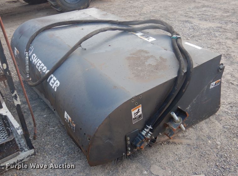 image for item HU9504 2008 Sweepster 20072M-0022 skid steer sweeper