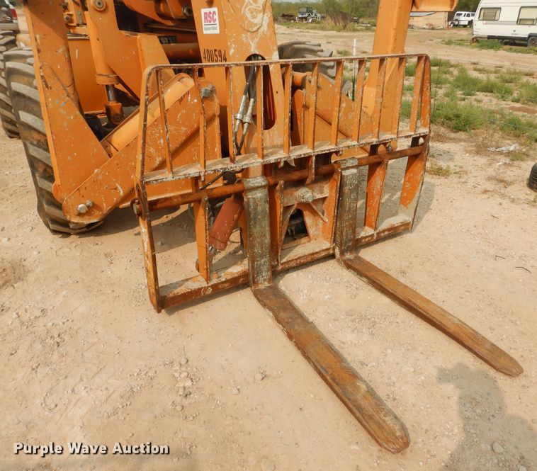 image for item HU9506 Lull Highlander 1044C-54  telehandler