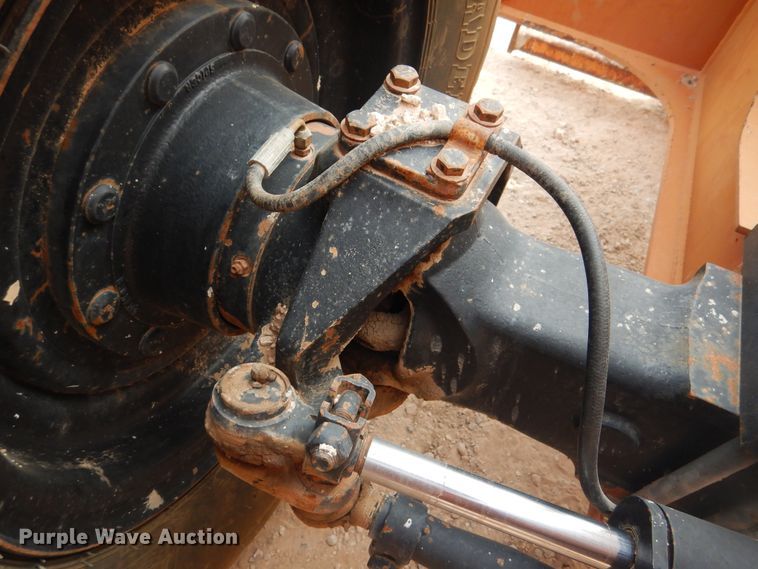 image for item HU9506 Lull Highlander 1044C-54  telehandler