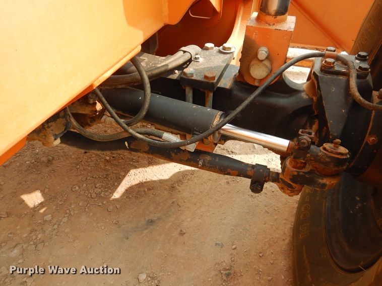 image for item HU9506 Lull Highlander 1044C-54  telehandler