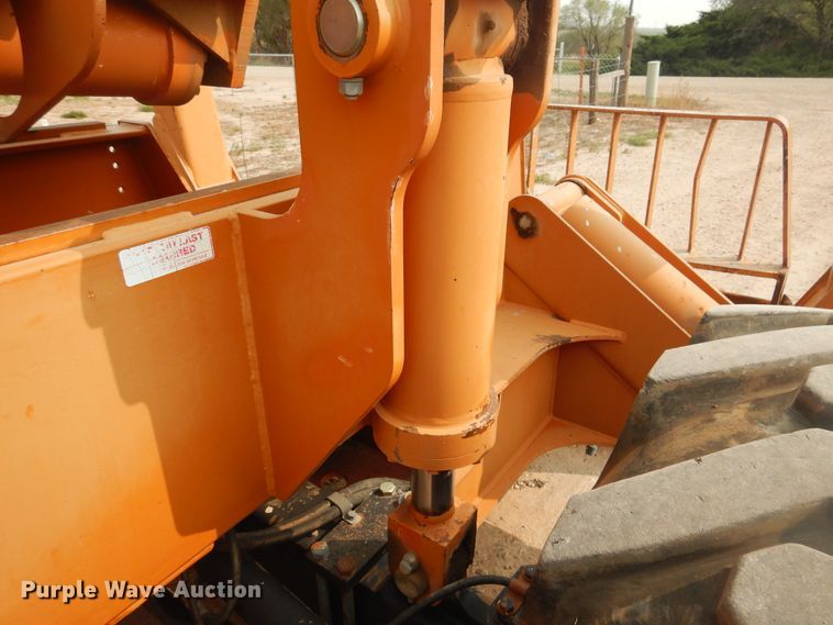 image for item HU9506 Lull Highlander 1044C-54  telehandler