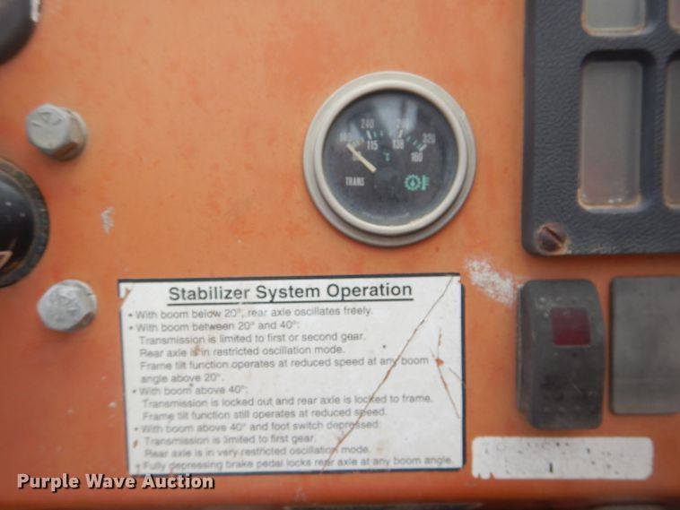 image for item HU9506 Lull Highlander 1044C-54  telehandler