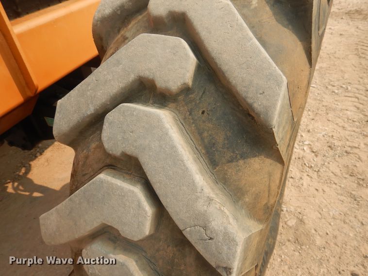 image for item HU9506 Lull Highlander 1044C-54  telehandler