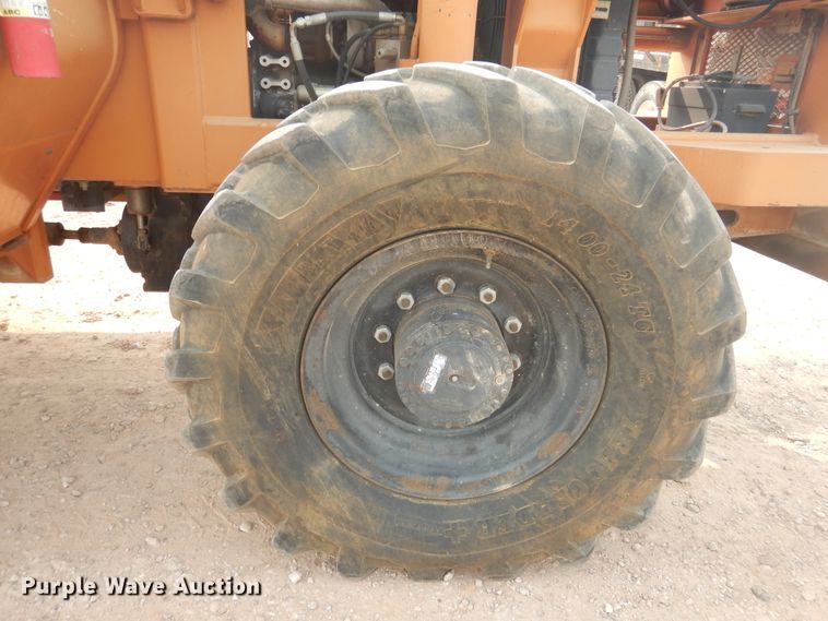 image for item HU9506 Lull Highlander 1044C-54  telehandler