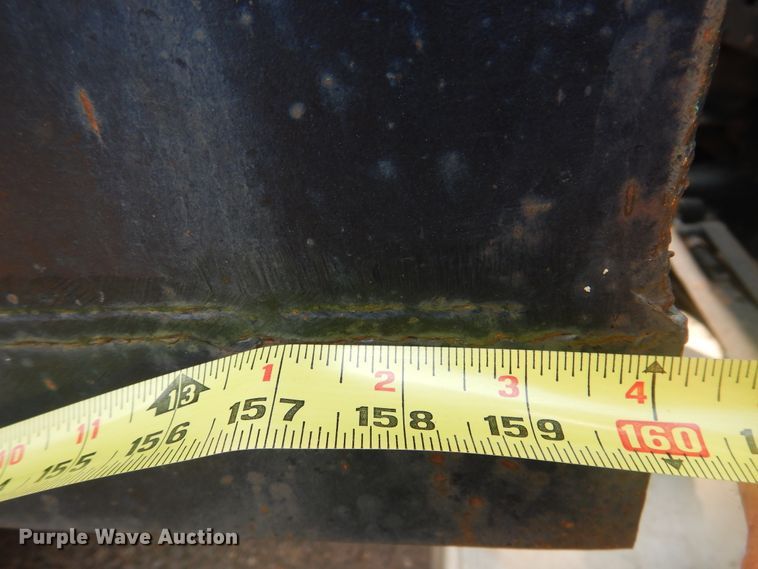 image for item HU9507 2005 Freightliner Columbia  dump truck