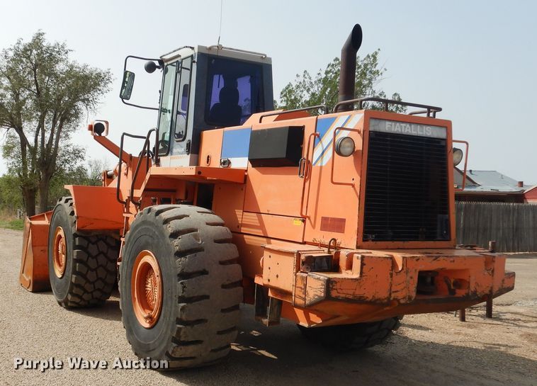 image for item HU9508 1996 Fiat-Allis FR220.2  wheel loader