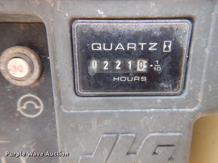 image for item HU9509 2005 JLG 2630ES  scissor lift