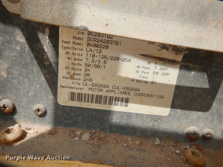 image for item HU9509 2005 JLG 2630ES  scissor lift