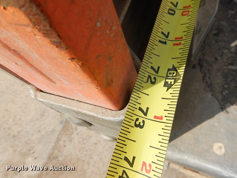 image for item HU9510 2007 JLG 1930ES  scissor lift